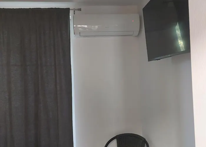 מלון Aranysas Bungallo *